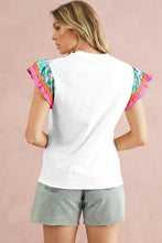 Load image into Gallery viewer, Contrast Ricrac Floral Sleeve Top