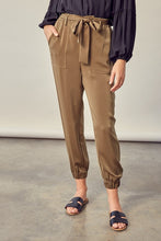 Load image into Gallery viewer, Satin Pants with Belt
