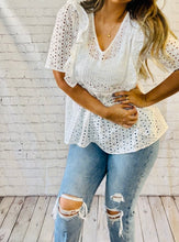 Load image into Gallery viewer, EYELET RUFFLE TOP
