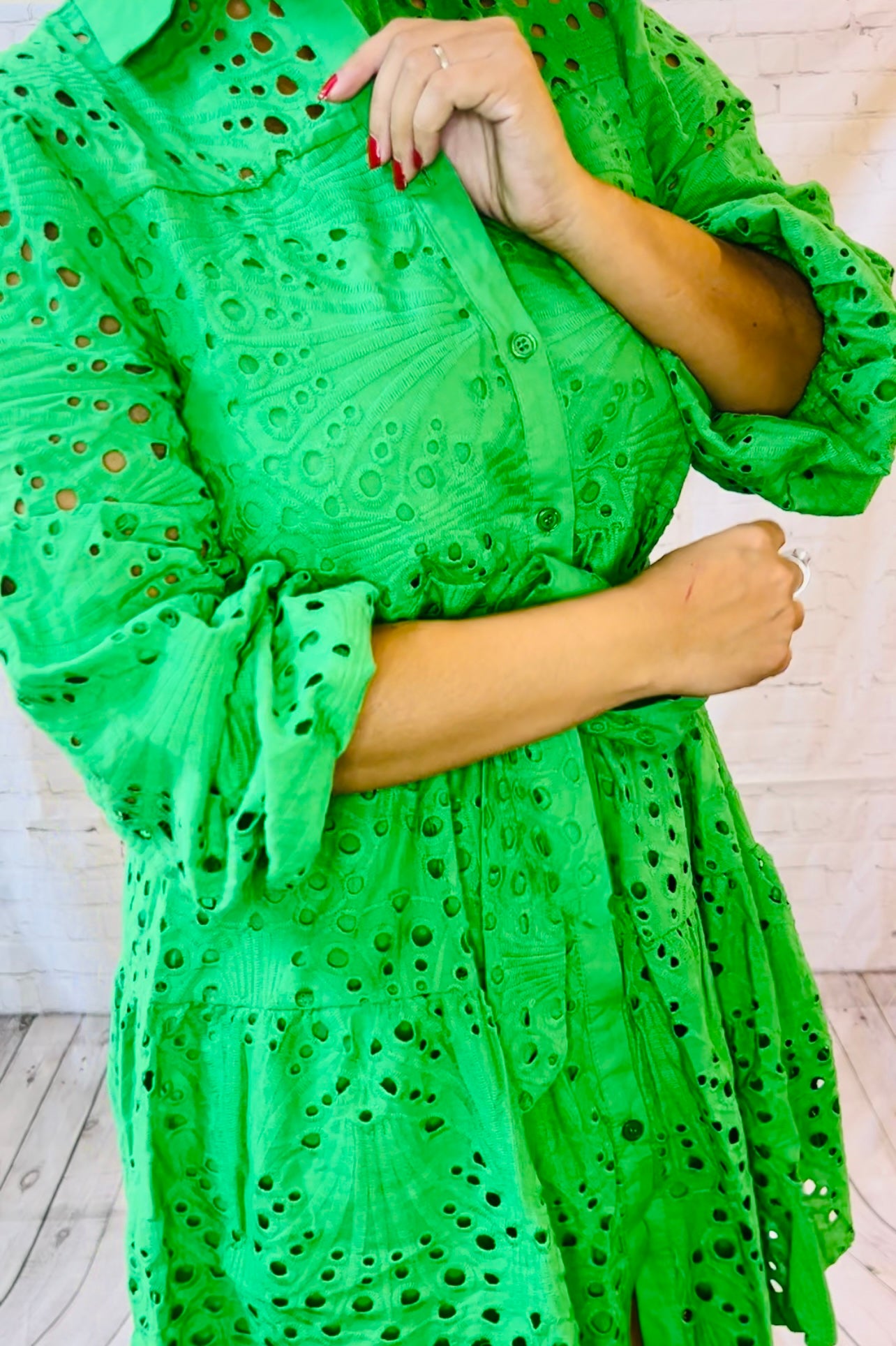 EYELET GREEN DRESS The Faith Boutique EYELET GREEN DRESS The Faith Boutique