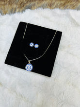 Load image into Gallery viewer, Blue stone Necklace set
