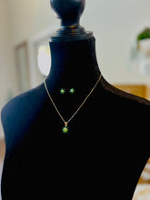 Load image into Gallery viewer, Flor Verde Necklace set
