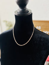 Load image into Gallery viewer, Necklace

